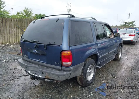 2000 Ford Explorer Xlt из США, поврежденный, VIN 1FMDU83P9YZC19622